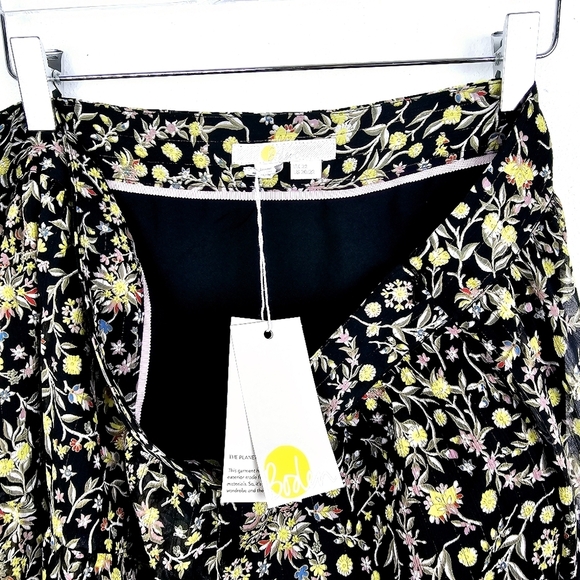 Boden Black Floral Ruffle Mini Skirt NWT Plus Size 20/22 - Picture 5 of 14